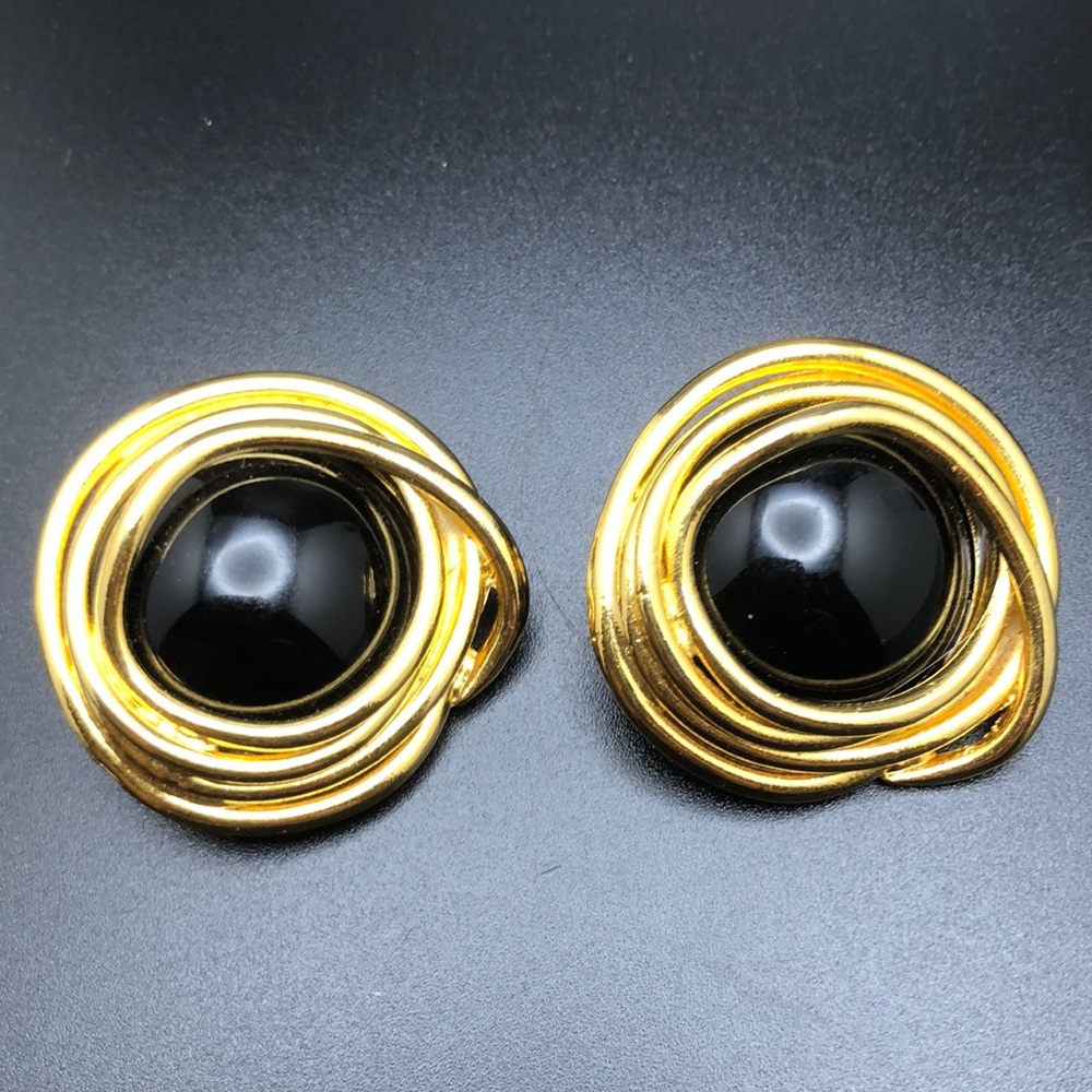 VTG Stunning Norma Jean Gold tone & Black Lucite Modernist Clip on Earrings